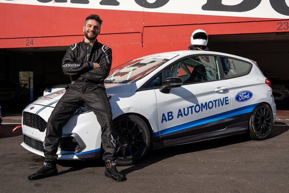 Benjamin Abeloos au départ de la saison 2022 avec Ford AB Automotive !